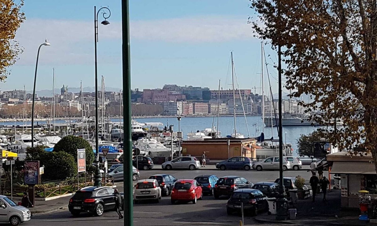 Mergellina Apartment | Naples Lungomare Caracciolo Mon Amour