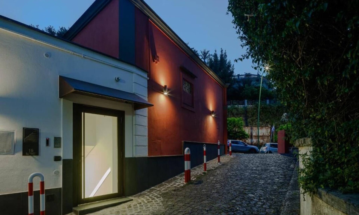 Arenella House | (Neapolitan Stairs Residence) Cozy Residence in the center of Naples