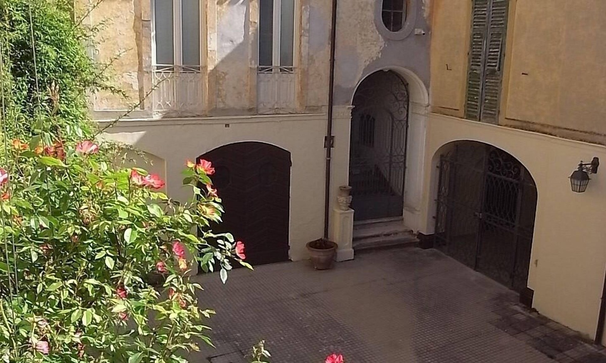 Atri House | Near Pescara, an annexed 18th century palazzo in historic Atri