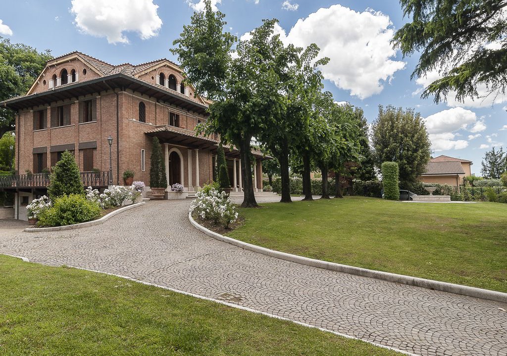 Grottaferrata Villa | Near Rome: Villa, Pool, Tennis courts, Perfect for Family Reunion, or Off-site Meeting