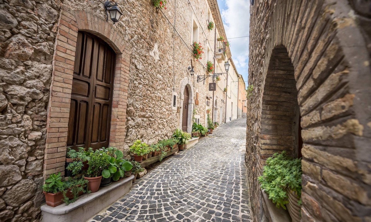 Pico House | Nena' al Borgo Castello