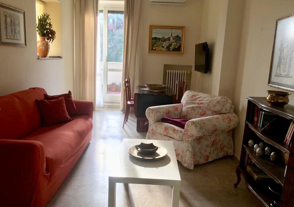 Gianicolense Apartment | new apartment with large terrace a few steps from Trastevere and Testaccio 2