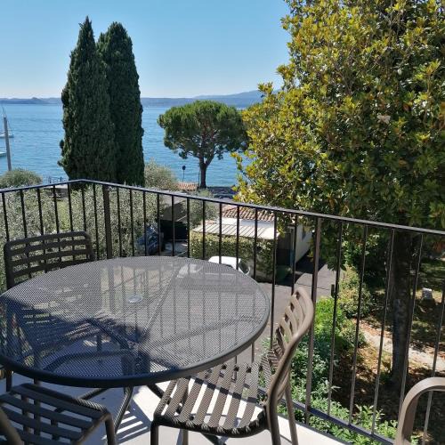 Torri del Benaco Apartment | New Marina Apartments