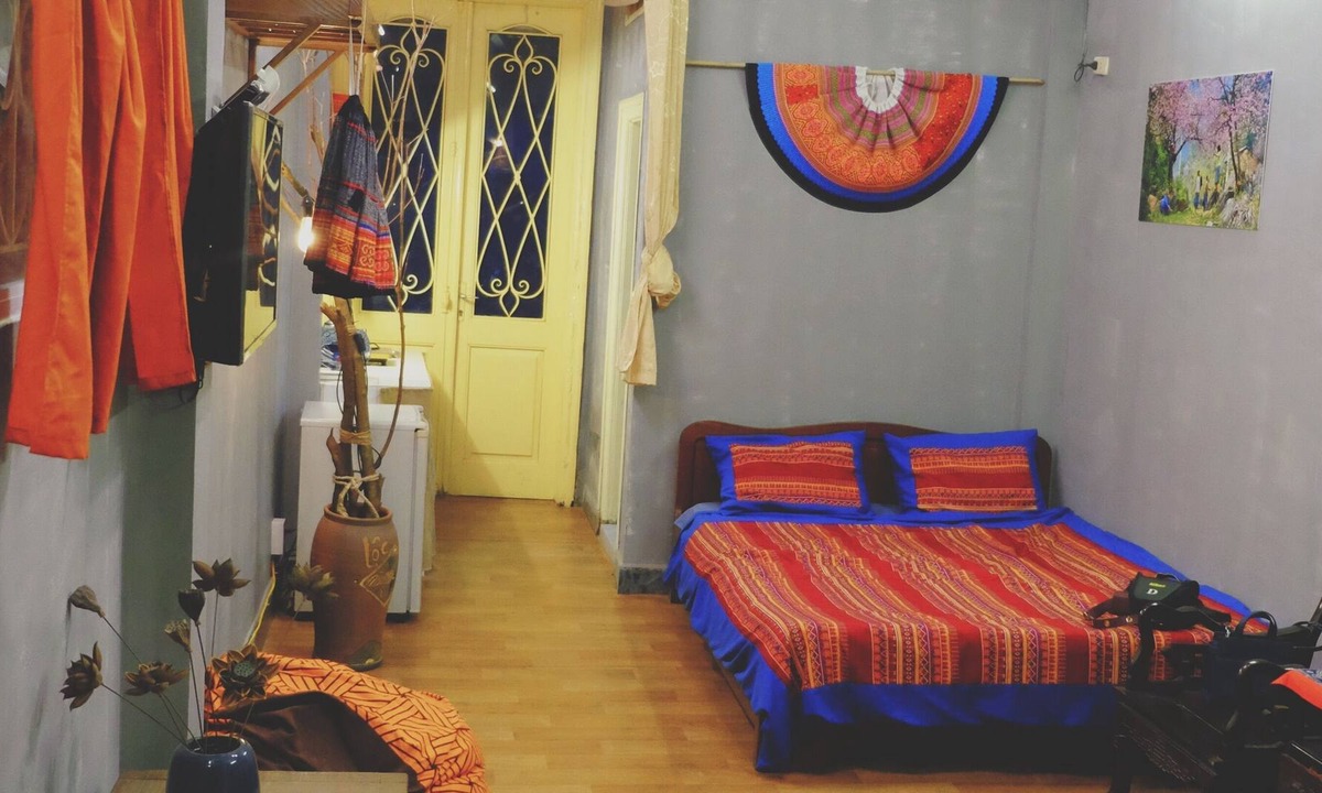 French Quarter Apartment | NEW PLACE WITH ETHNIC STYLE AT HOAN KIEM LAKE!