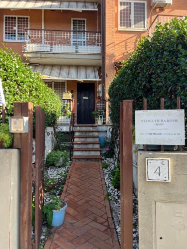Ponte Galeria-La Pisana Bed & Breakfast | Nuova Fiera Apart.