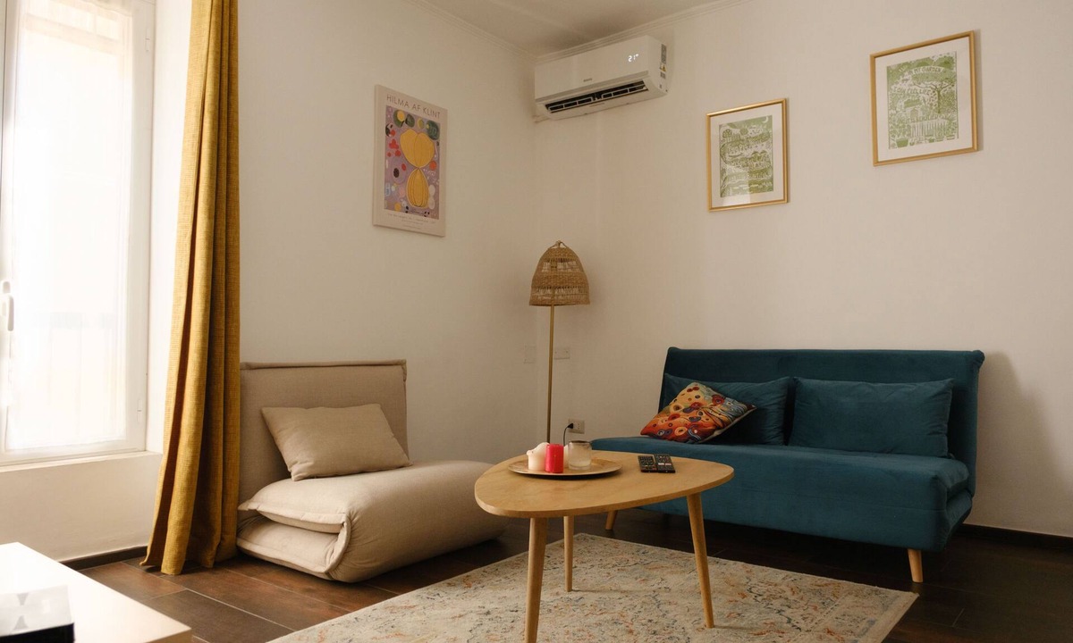 Lake Bracciano Apartment | Old town and the Lake