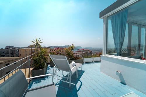 Naples Apartment | "Over The Moon" Apartment