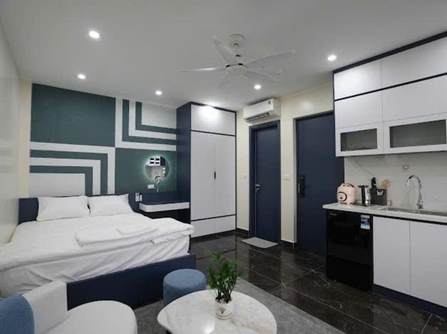 Nhat Tan Apartment | PĐ ROYAL apartment