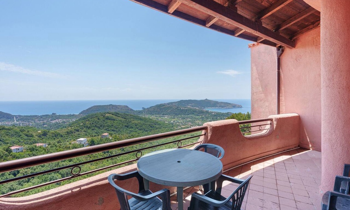 Palinuro Apartment | P.R. Club - Three-Room Enea 15 with Sea View, Private Terrace and Air Conditioning