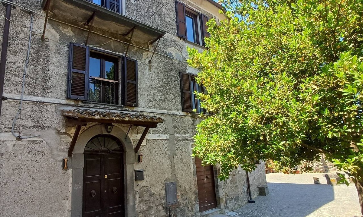 Bolsena House | PALAZZO BOTTINO