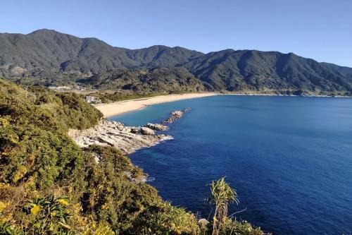 Kimotsuki Bed & Breakfast | Paradiso Kishira - Seaside retreat B&B in Japan's far south