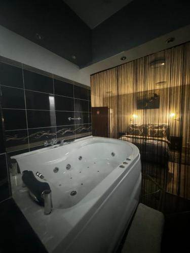 Bistrita Hotel | Pensiunea Old Sheriff
