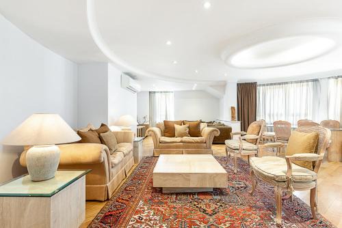 Maida Vale Apartment | Penthouse with Terrace on Maida Vale Border