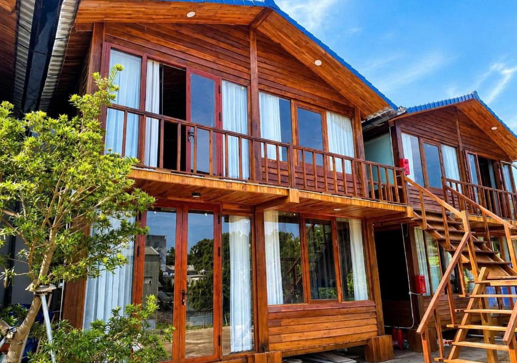 Co To Hotel | Phố Mộc Homestay
