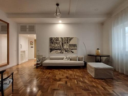 Rione V Ponte Apartment | Piazza Navona Deluxe Apartment - Piano 2 Roma