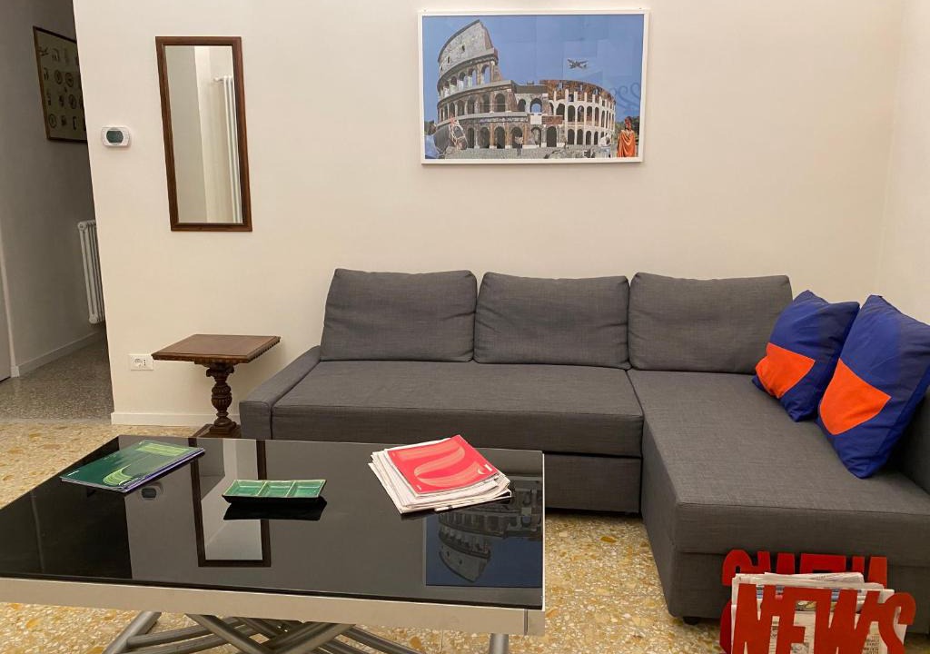 Rione XVI Ludovisi Apartment | Pinciana C23
