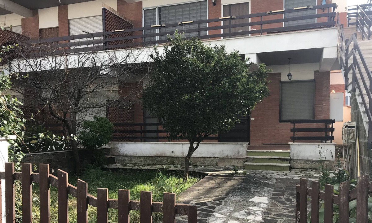 Ardea Villa | pretty cottage a few steps from the sea in private consortium with garden