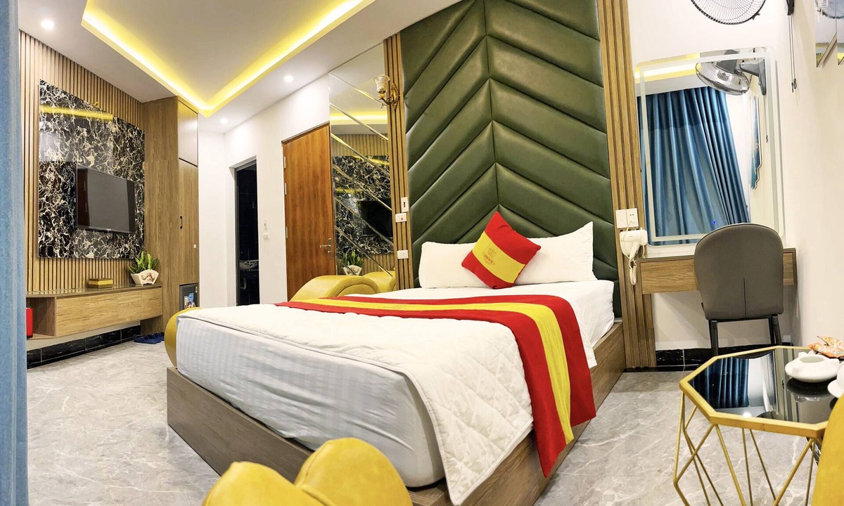Ha Dong Hotel | Queen Hotel - Mo Lao