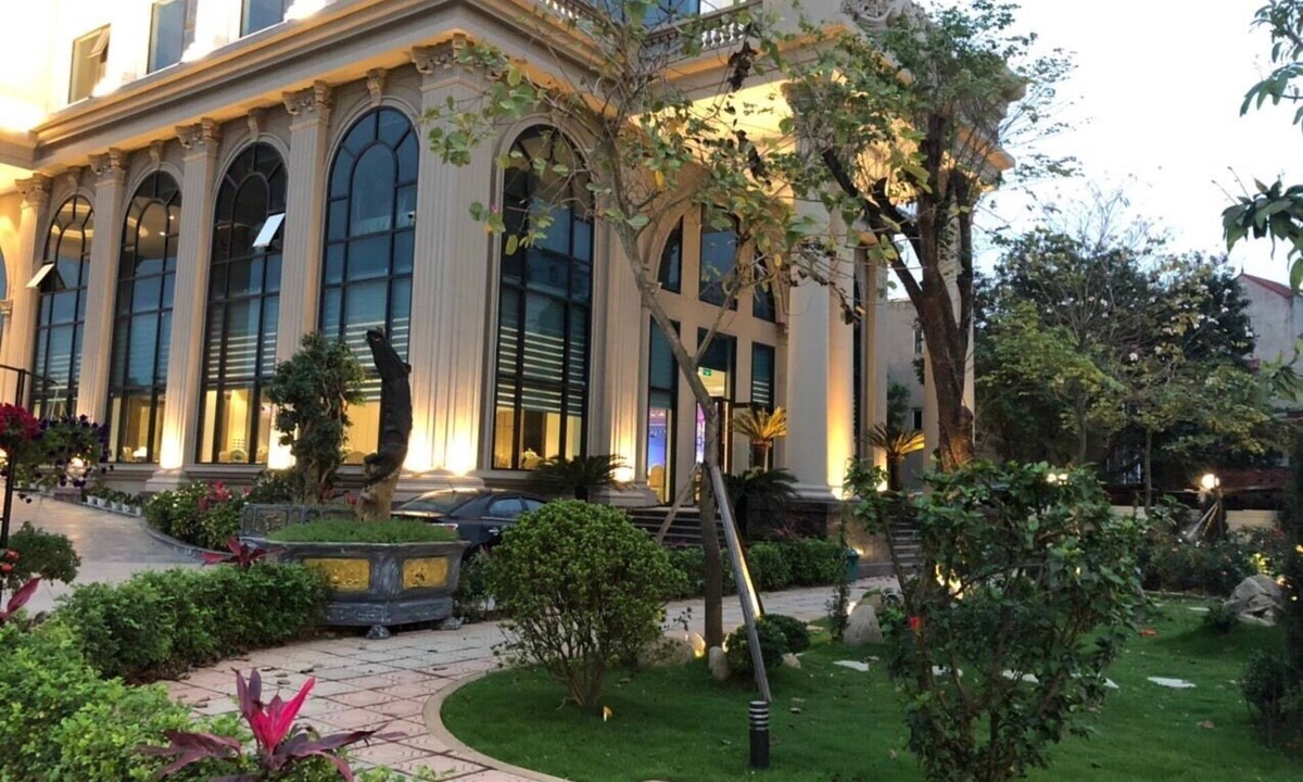 Van Lam Hotel | Quynh Trang Hung Yen Hotel