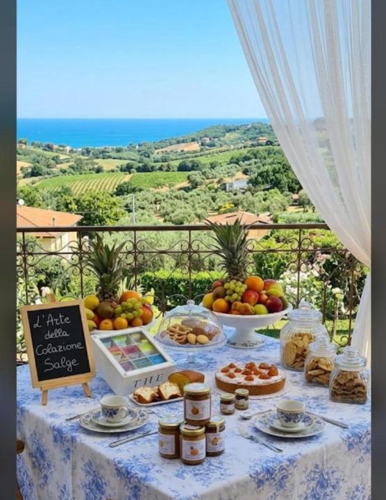 Colonnella Bed & Breakfast | Residenza B&B Salge Colonnella