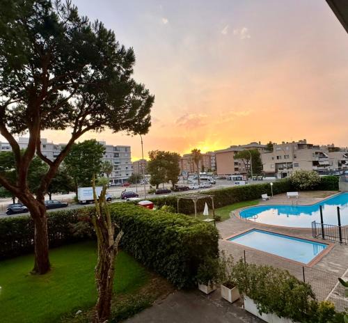 Quartiere XXXIII Lido di Ostia Ponente Apartment | Residenza piscina&mare