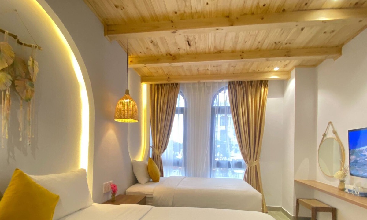 Ganh Dau Hotel | Riverside Mini Hotel Grand World