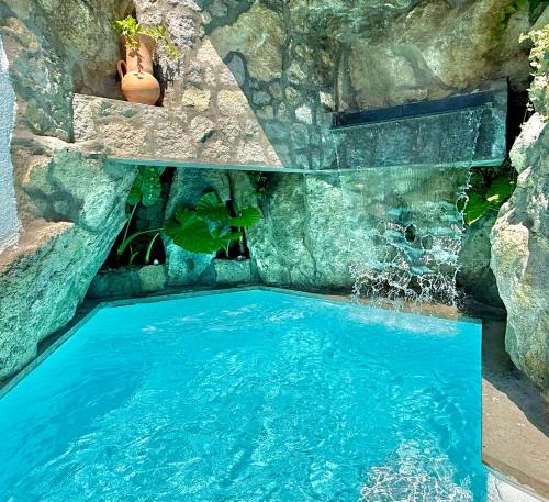 Forio Villa | Rock House Villa