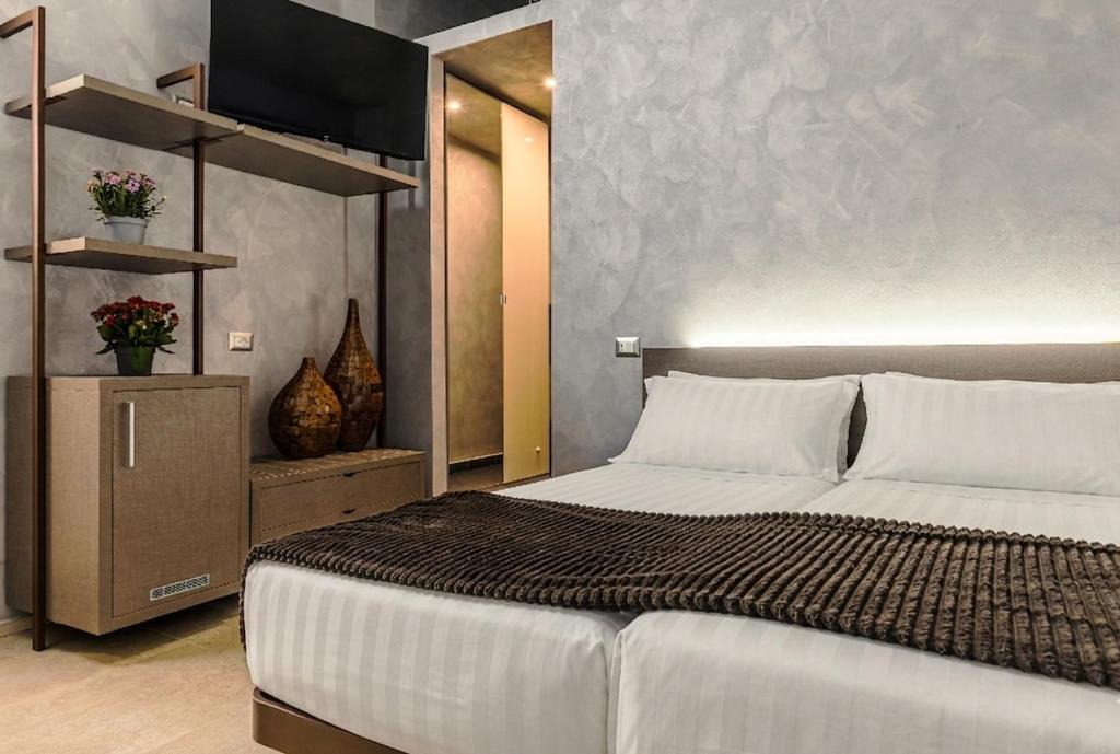 San Lorenzo Apartment | Roma Termini Sapienza Rooms