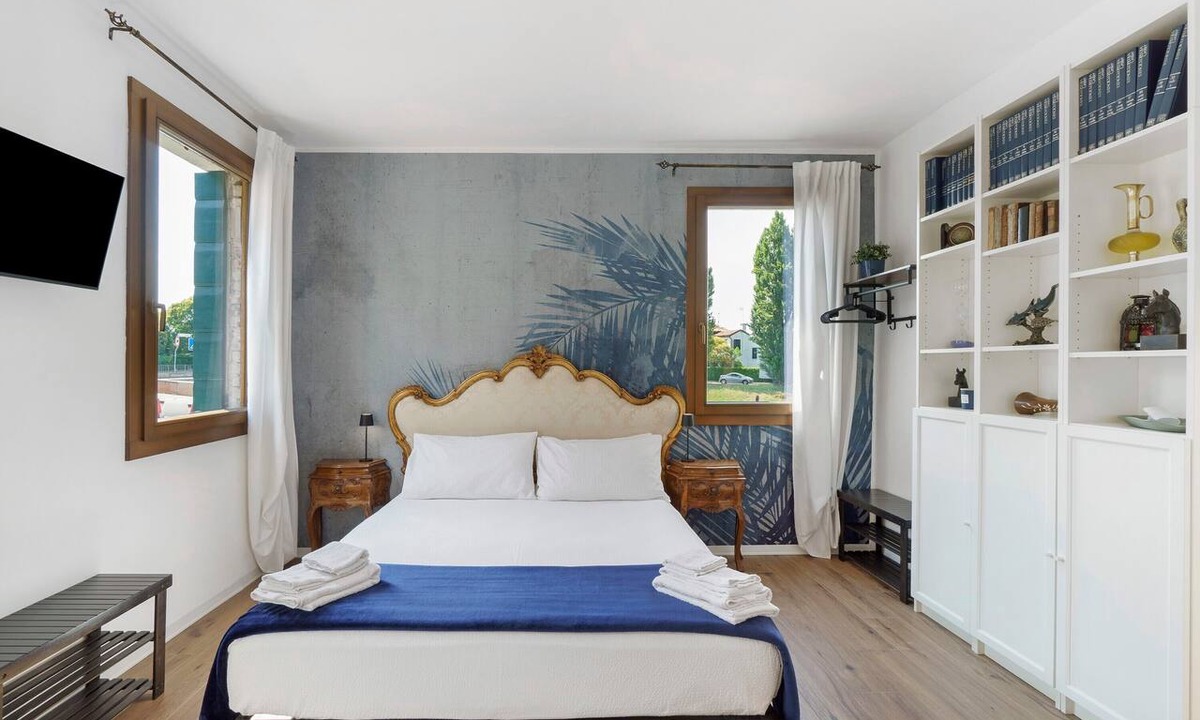 Dolo Apartment | Romantic Suite near Venice with Private Entrance and Wi-Fi
