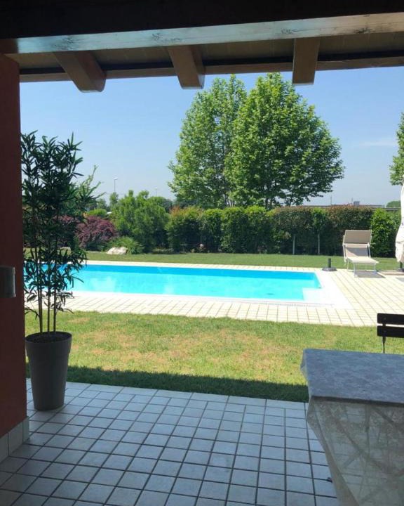 Tezze sul Brenta House | Room in BB - Casa Belvedere - complimentary Wifi and private parking