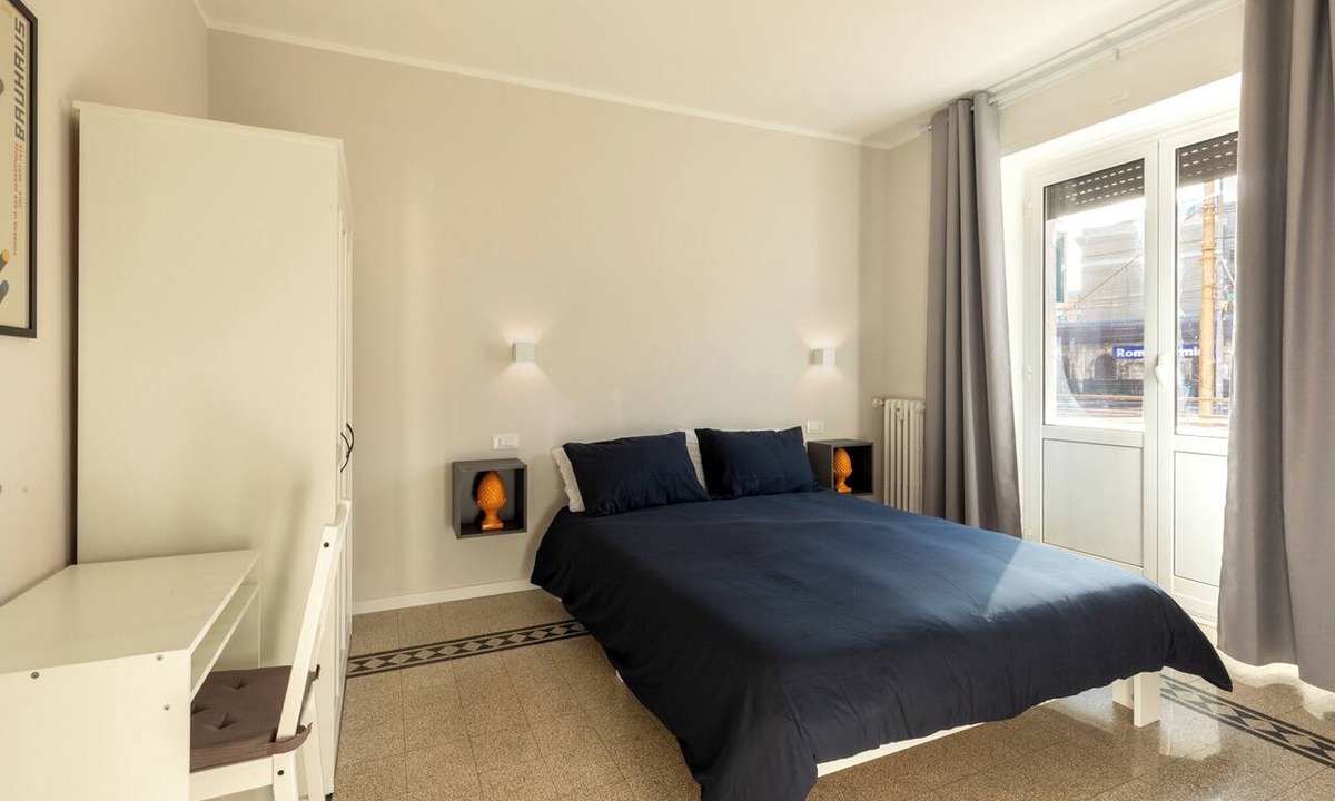 San Lorenzo Apartment | SAN Lò HOLIDAY HOUSE SLEEPS 4 VIA DI PORTA LABICANA 48 ROME ZON SAN LORENZO