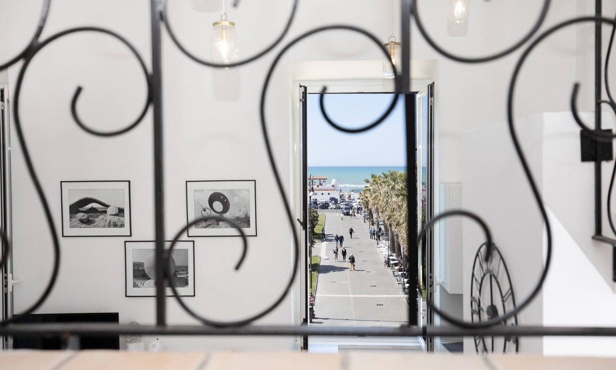 Quartiere XXXIV Lido di Ostia Levante Apartment | SEA VIEW apartment in the center of Ostia