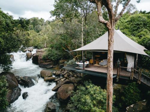 Kampong Seila Hotel | Shinta Mani Wild