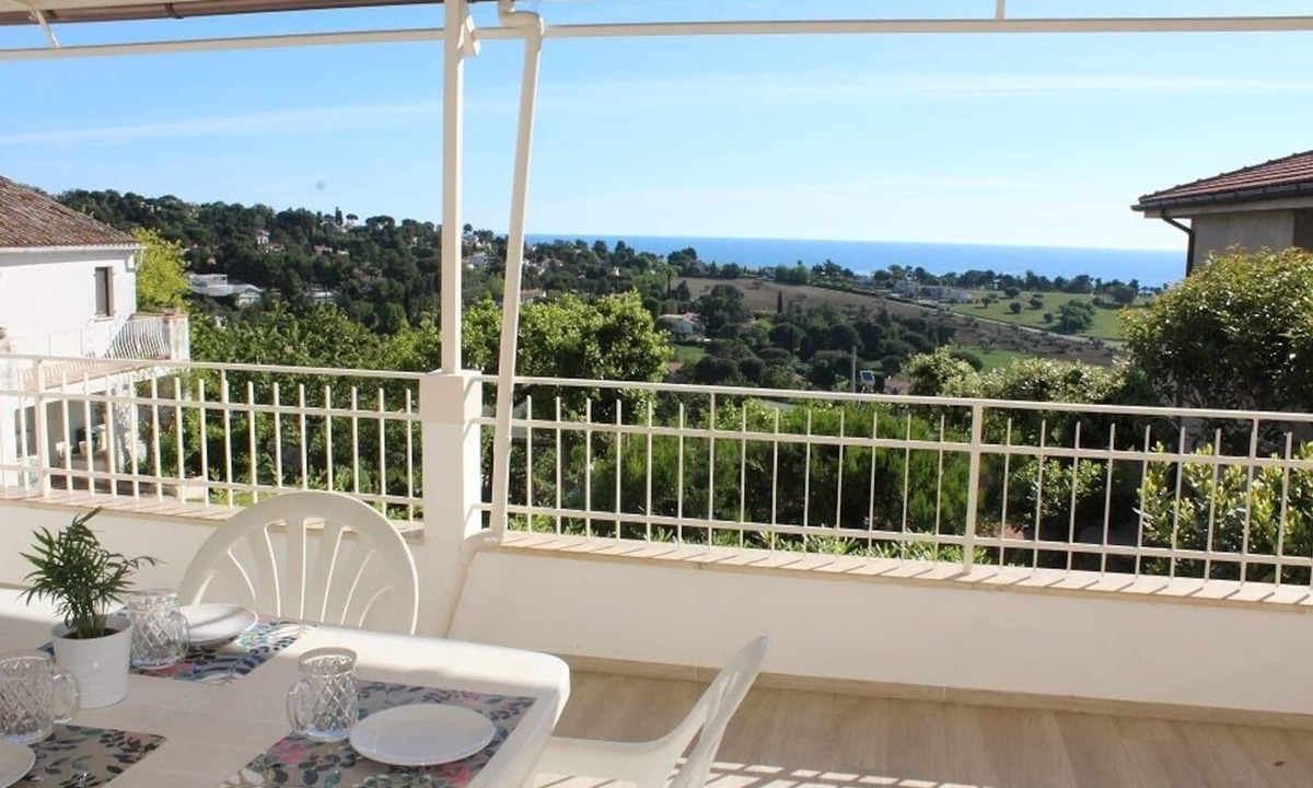 Villaggio Taunus House | Sky land with 3 bedrooms and a large terrace overlooking the sea