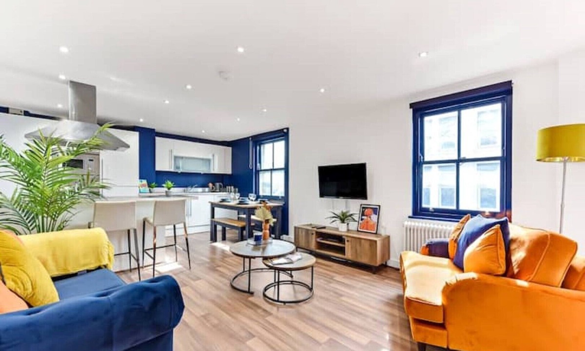Bishop's Apartment | Spacious Contemporary 2 bed flat