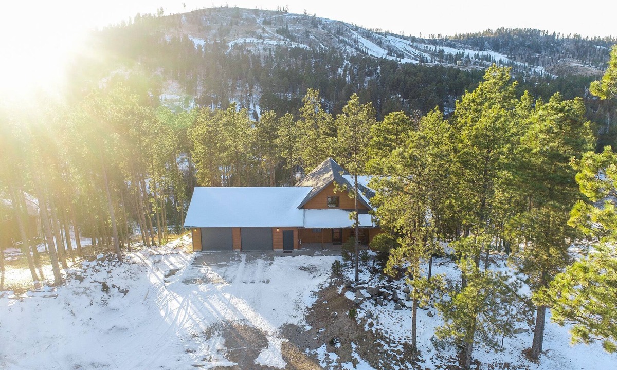 Lead Cabin | Spacious Property Near Deer Mountain and Snowmobile/ATV Trails!