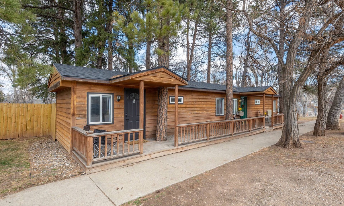 Spearfish Cottage | Spearfish Cottages