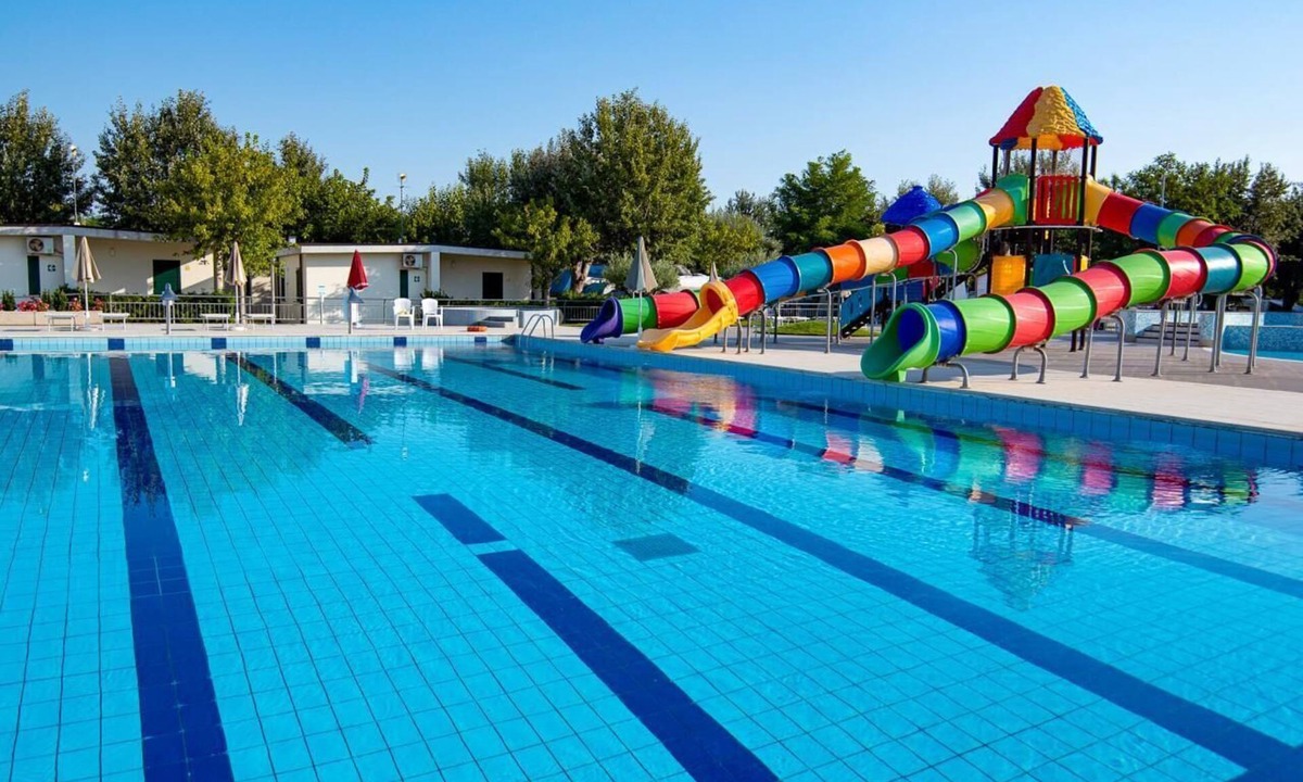 Cologna Spiaggia House | Stork Lodge Superior vacation village for 4 people