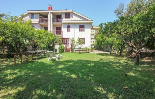 Nocera Superiore Apartment | Stunning Apartment In Nocera Superiore With Wifi