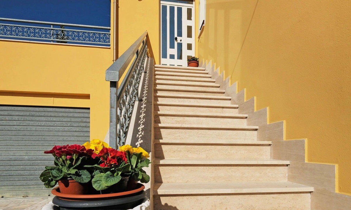 Ripatransone House | Stunning villa for 6 people with WIFI, A/C, TV, terrace, pets allowed and panoramic view