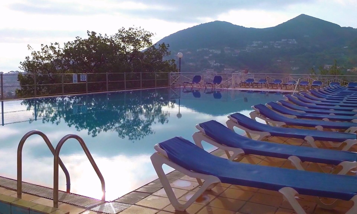 Casamicciola Terme House | Suisse Thermal Village
