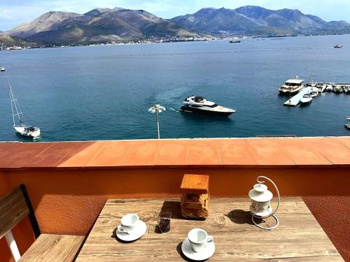 Gaeta Apartment | Sunflower Marina -Attico Vista Mare-