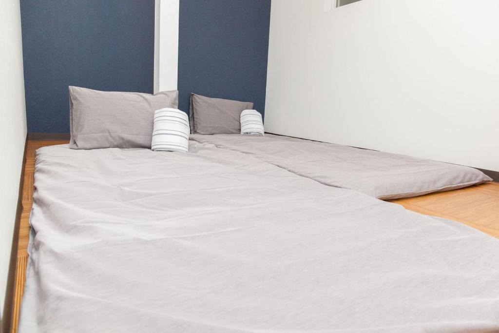 Honmachi Apartment | TaKoBeYa