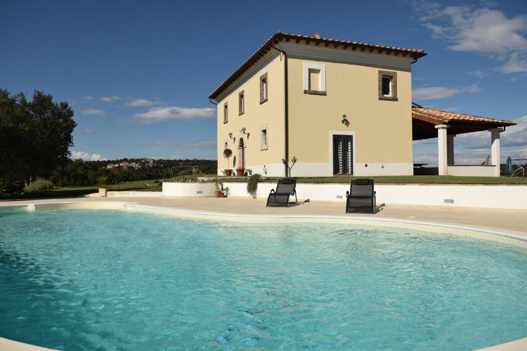 Tessennano Villa | Tenuta Donna Caterina