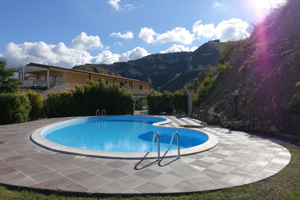 Parghelia Apartment | Terrazzo A8