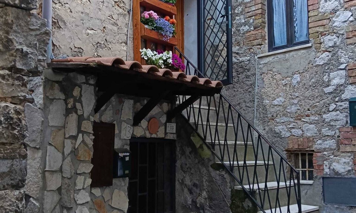 Roccasecca dei Volsci House | The Arch House: history, comfort and views all in one