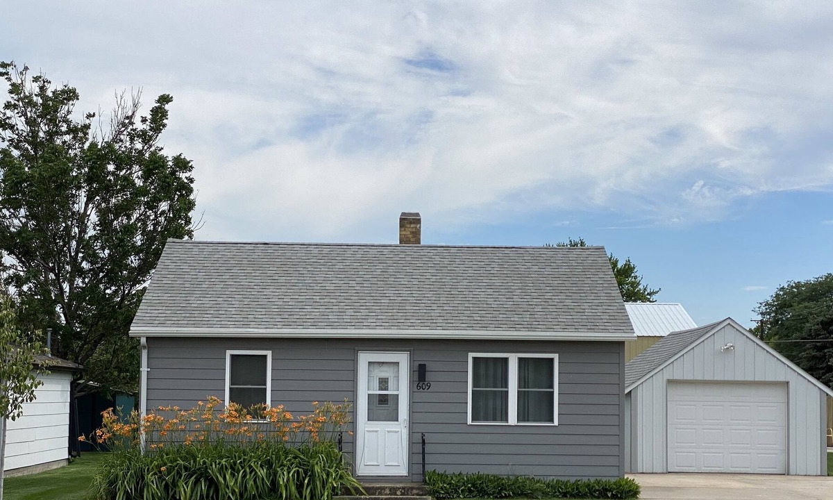 Wagner House | The comfort of home in a Wagner, SD small house.