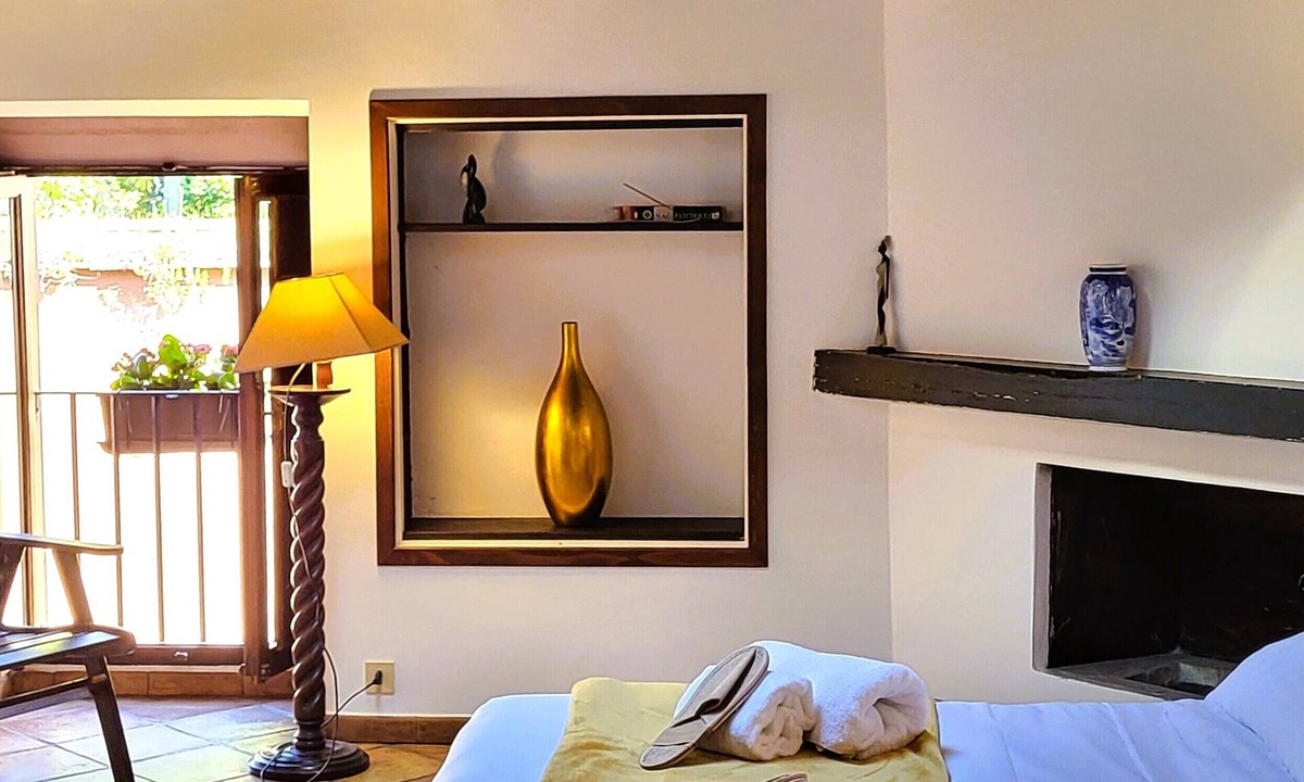 Trastevere Apartment | The Gem - Trastevere Cozy Retreat with pool