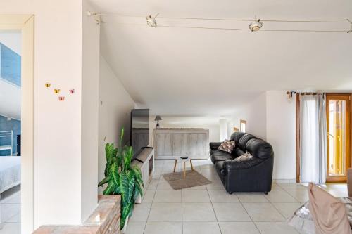 Marta Apartment | The Lake View - Terrazza Panoramica Vista Lago