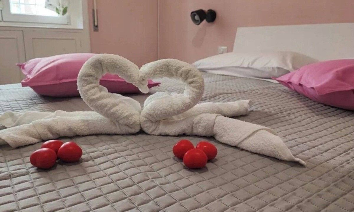 Tiburtino Apartment | The Magic of Rome